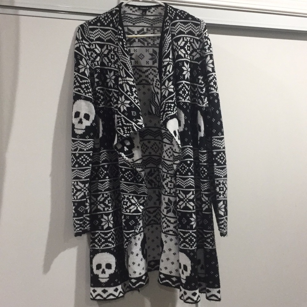 Skull patterned cardigan
